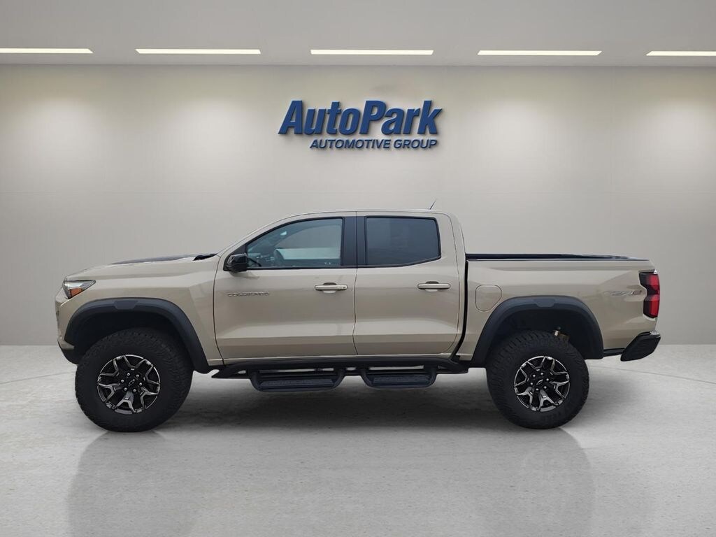 Used 2024 Chevrolet Colorado ZR2 Truck Crew Cab