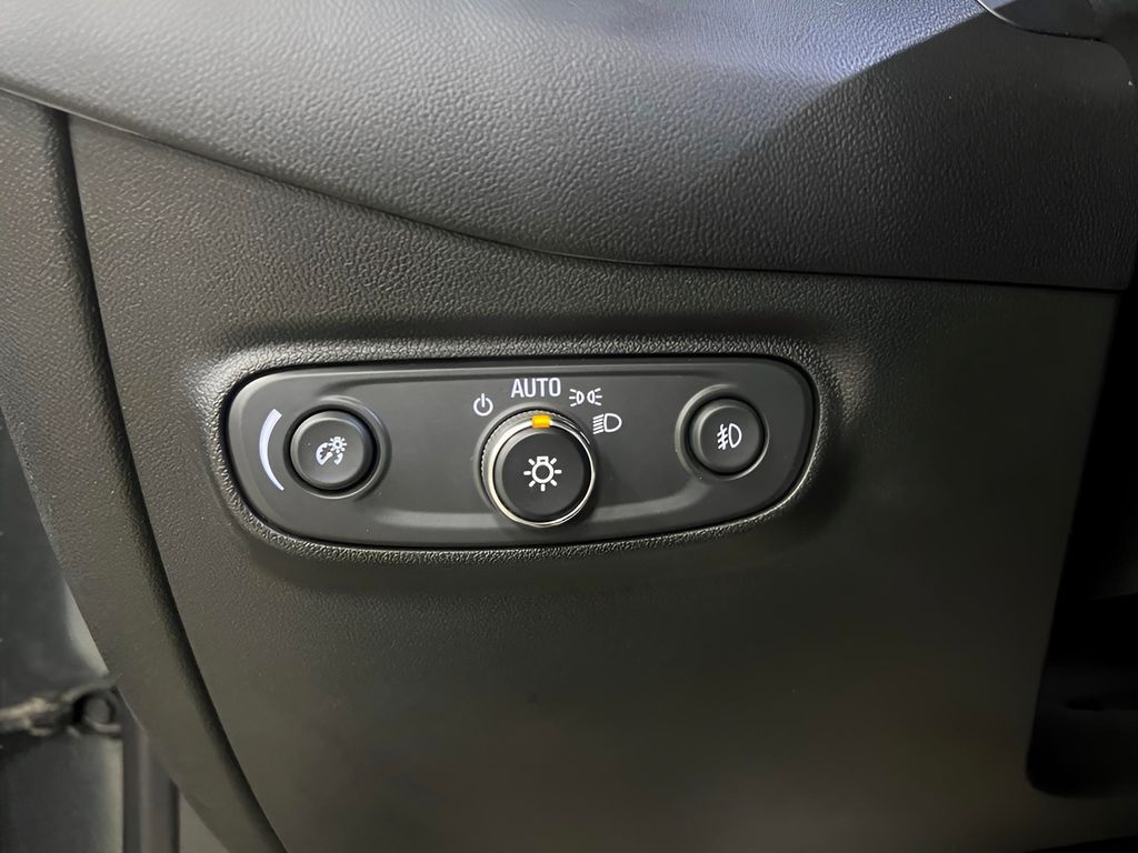 2021 Chevrolet Equinox 2FL - Photo 12