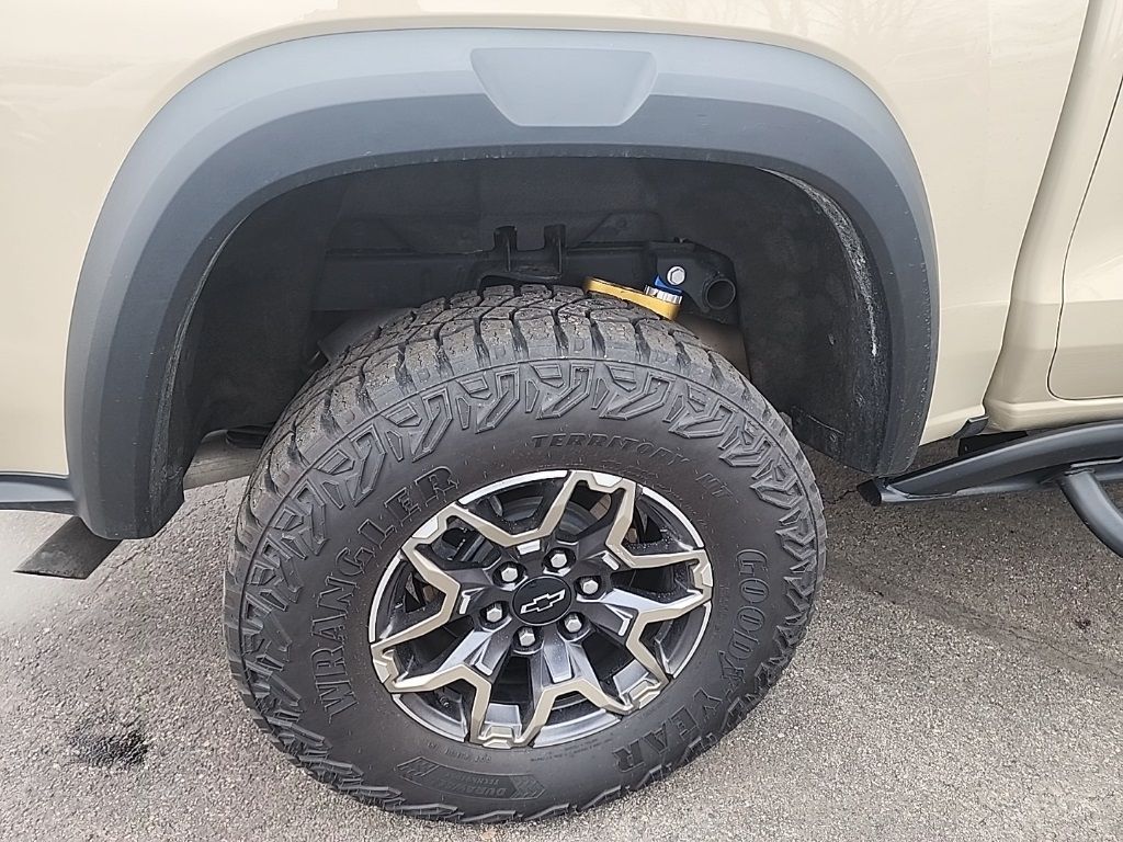 2024 Chevrolet Colorado ZR2 - Photo 26