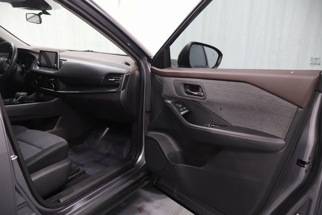 2021 Nissan Rogue S - Photo 14