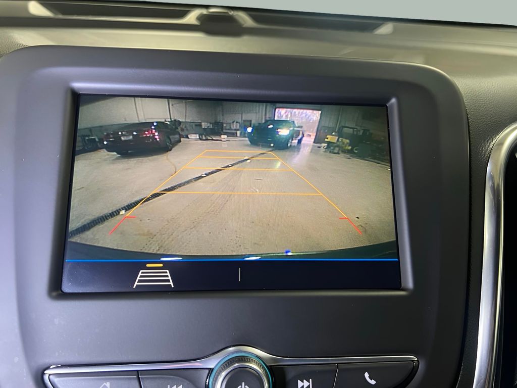 2021 Chevrolet Equinox 2FL - Photo 18