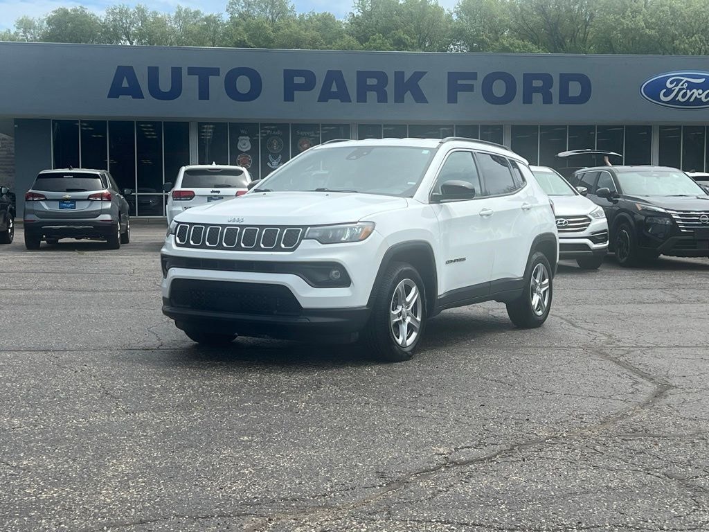Certified 2024 Jeep Compass Latitude SUV