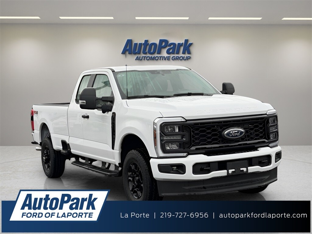 2025 Ford F-350 Truck Super Cab 