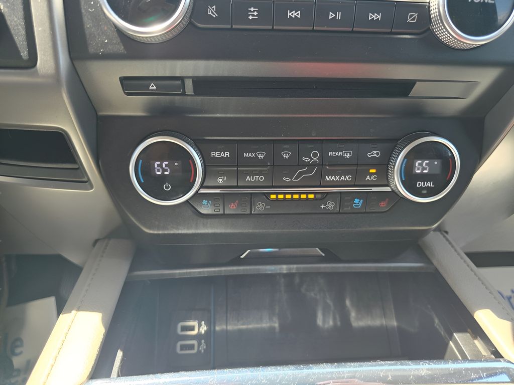 2018 Ford Expedition XLT - Photo 25