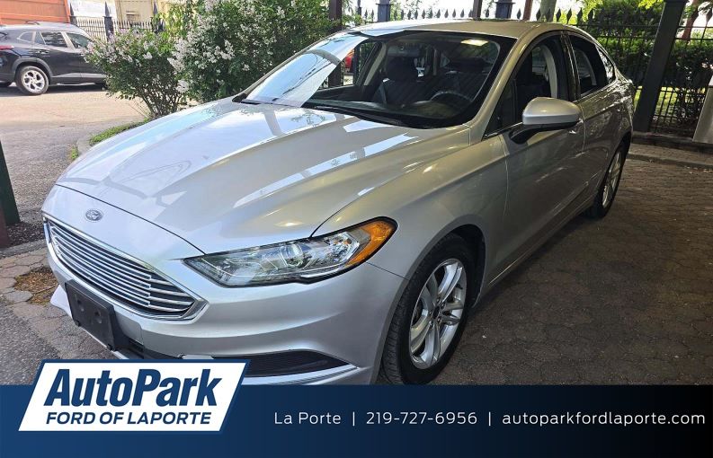 2018 Ford Fusion SE FWD's photo