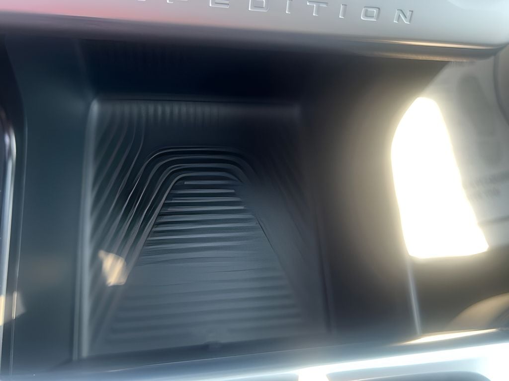 2027 Ford Expedition Active - Photo 27