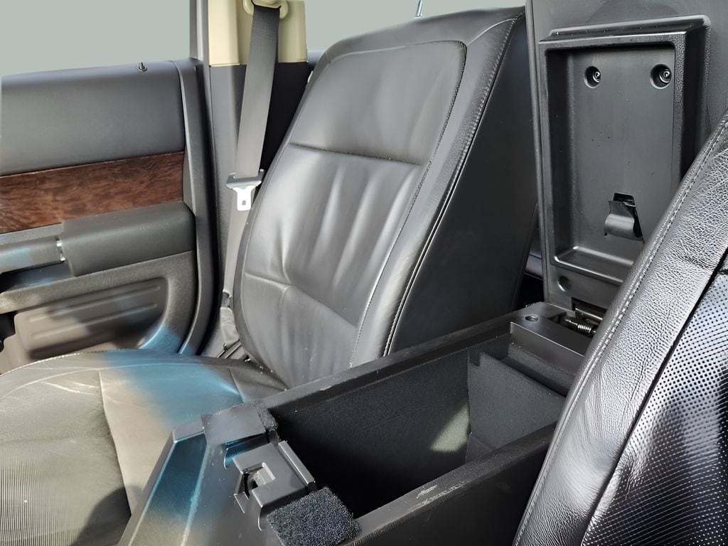 2019 Ford Flex Limited - Photo 25