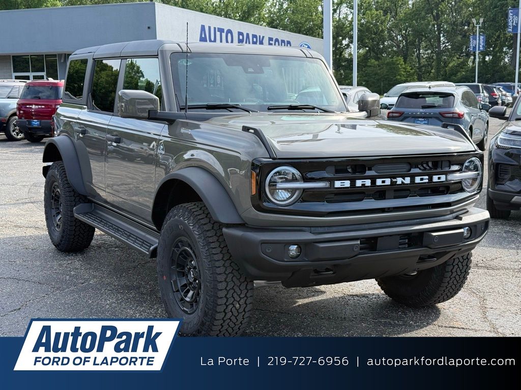 2026 Ford Bronco Outer Banks 4x4's photo