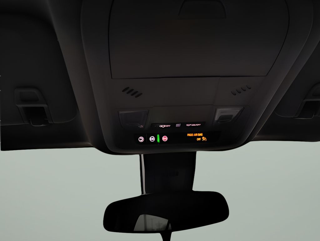 2024 Chevrolet Equinox LT - Photo 19