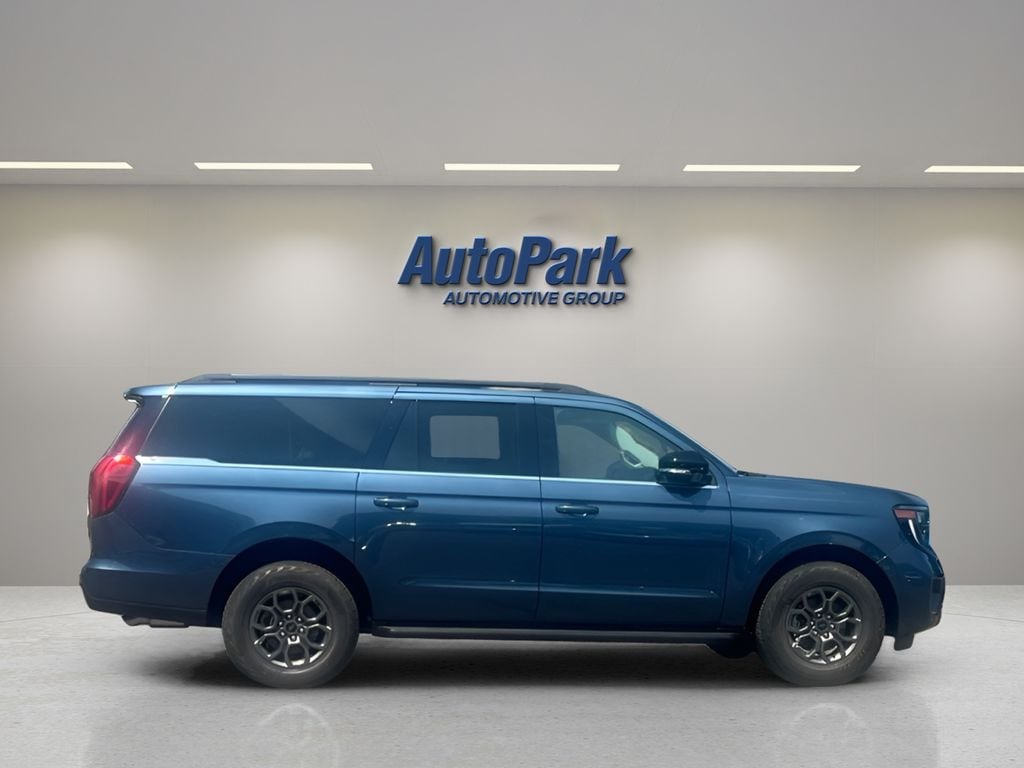 2027 Ford Expedition Active - Photo 8