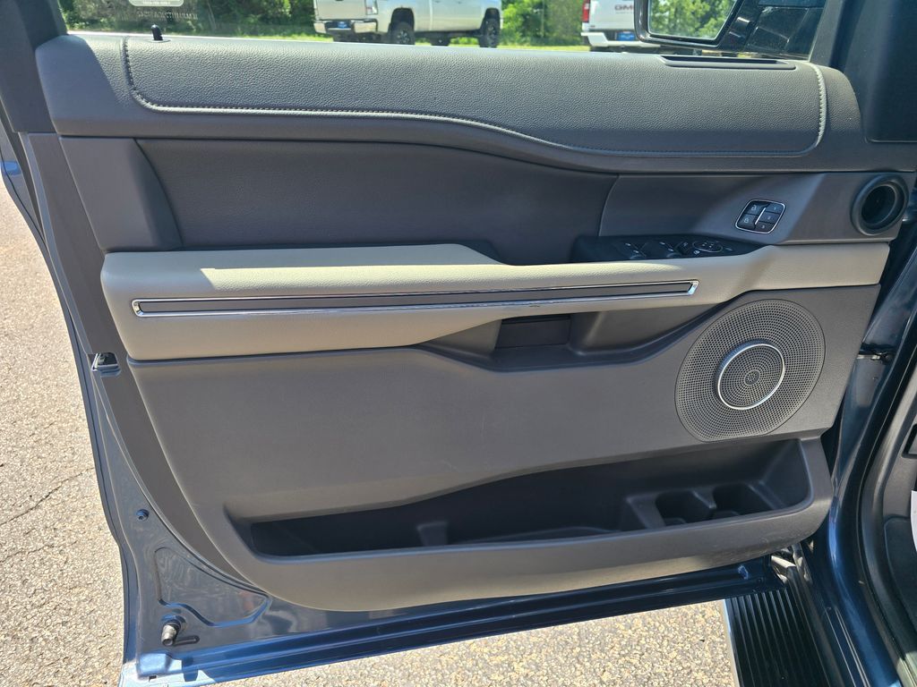 2018 Ford Expedition XLT - Photo 9