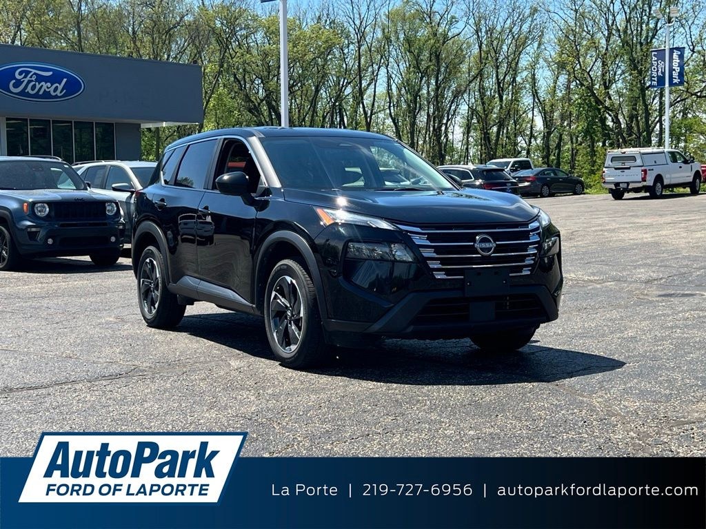 Used 2024 Nissan Rogue SV SUV