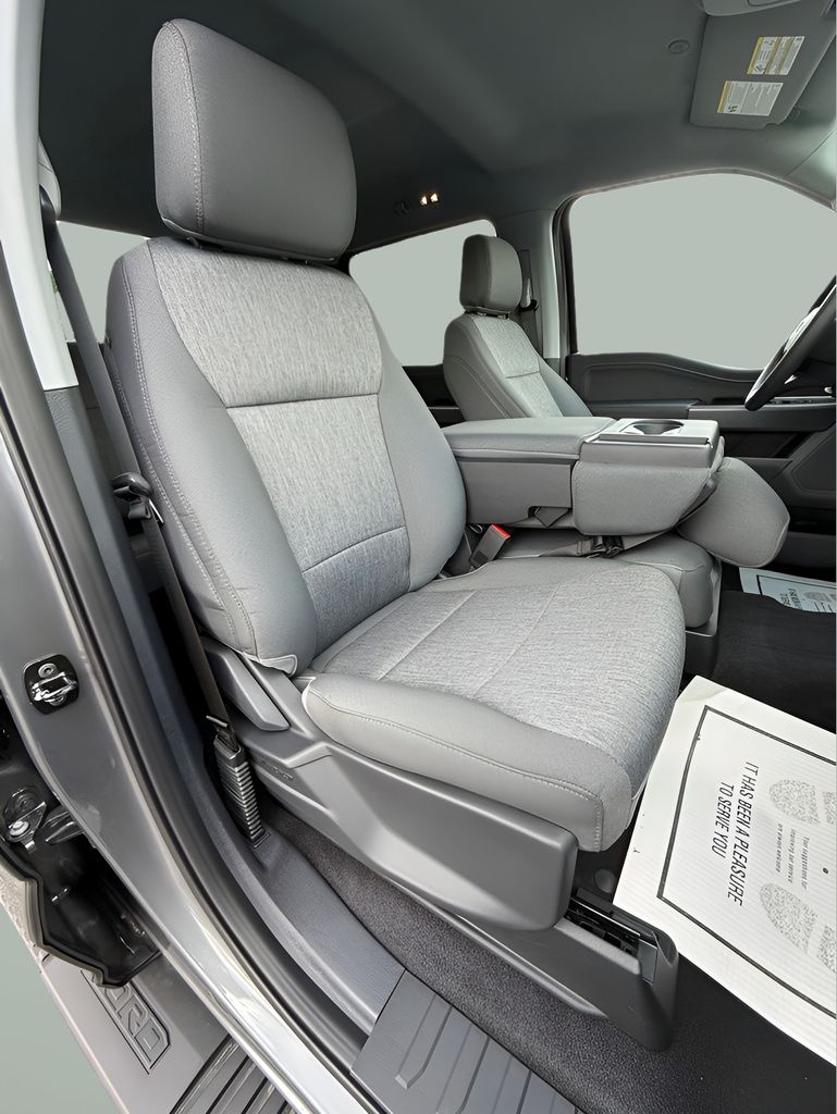 2026 Ford F-150 XLT - Photo 17