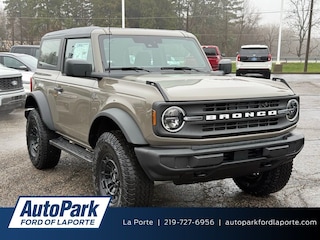 2026 Ford Bronco Base SUV