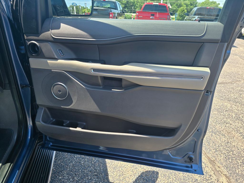 2018 Ford Expedition XLT - Photo 20