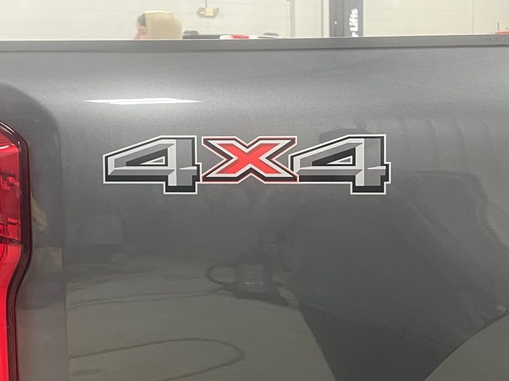 2026 Ford F-350 Super Duty XLT - Photo 15