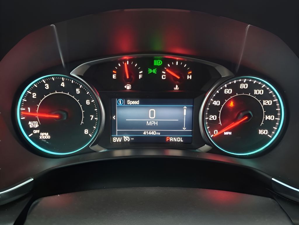2024 Chevrolet Equinox LT - Photo 18