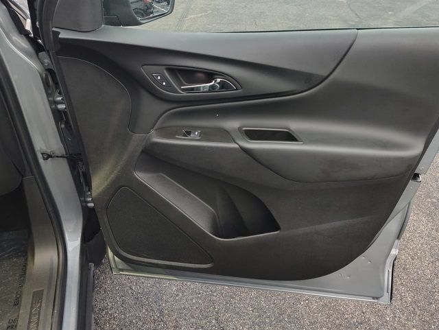 2024 Chevrolet Equinox LT - Photo 31