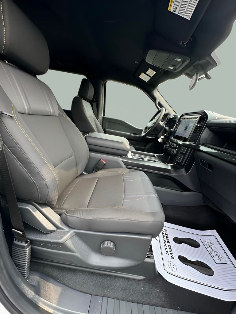 2025 Ford F-150 STX - Photo 15