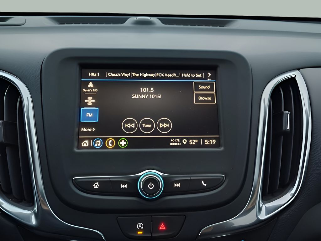 2024 Chevrolet Equinox LT - Photo 20