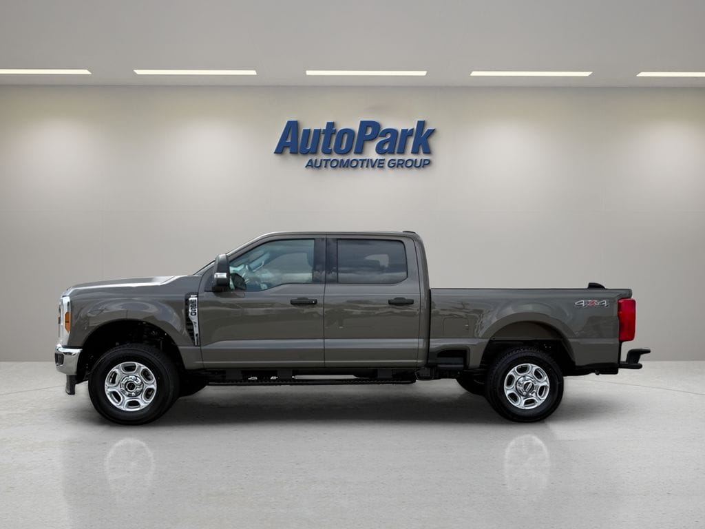 New 2026 Ford F-250 Truck Crew Cab