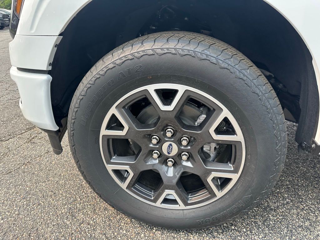 2025 Ford F-150 STX - Photo 28