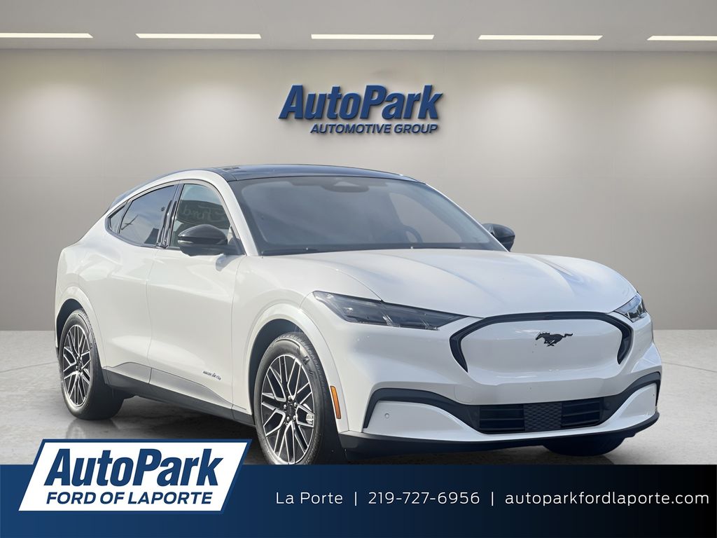 2025 Ford Mustang Mach-E SUV 