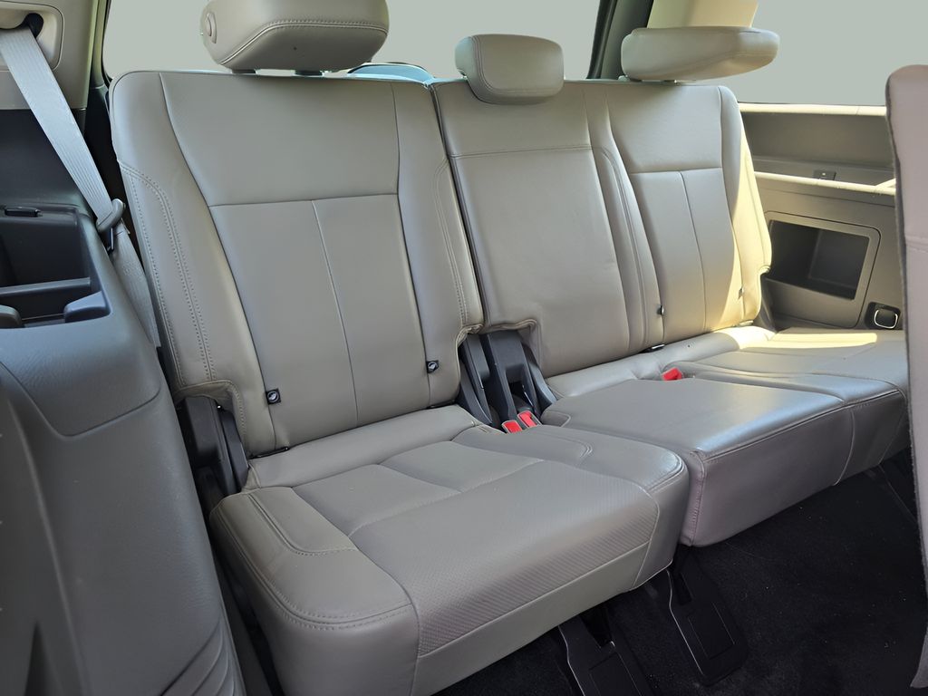 2018 Ford Expedition XLT - Photo 17