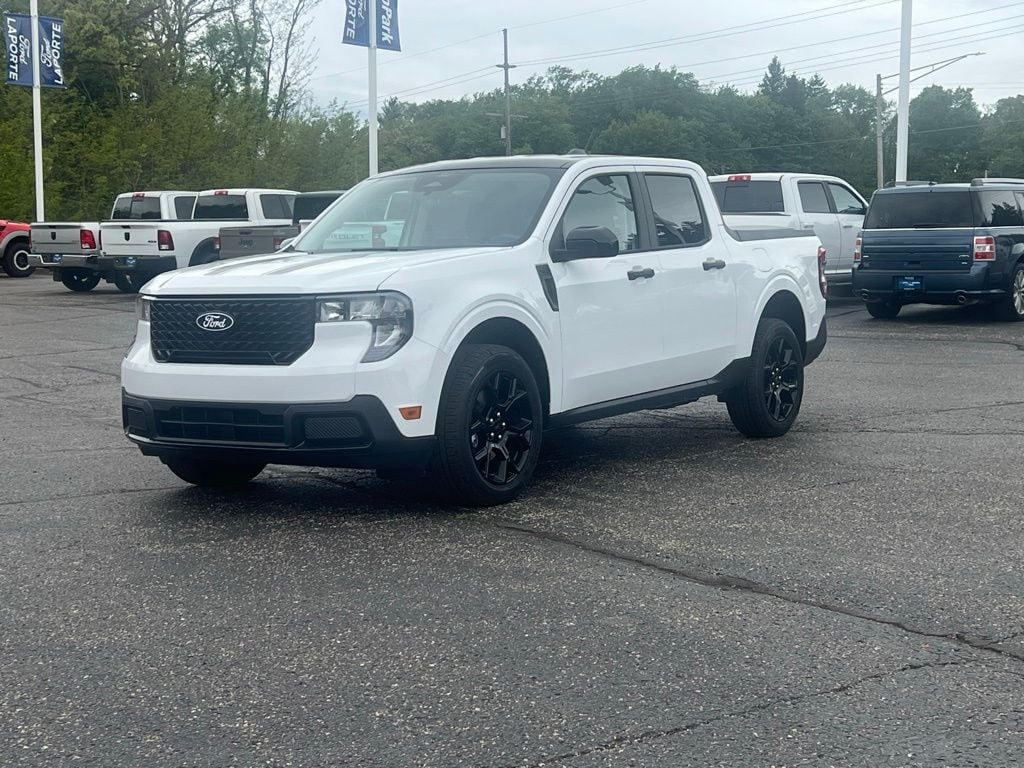 New 2026 Ford Maverick XLT Truck SuperCrew