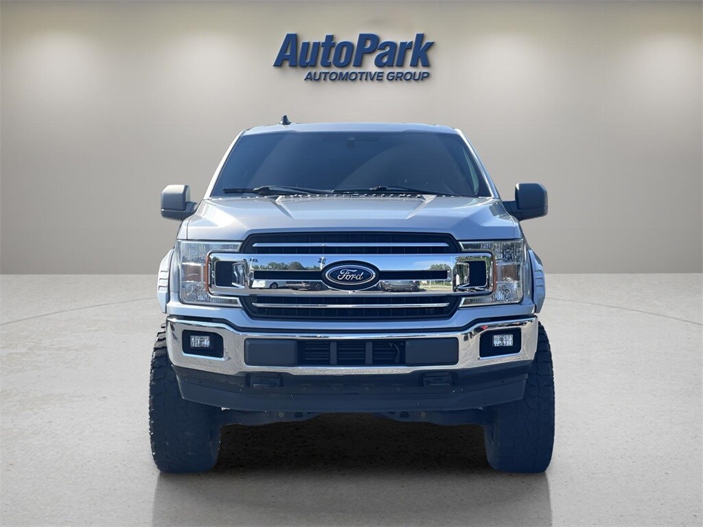 2020 Ford F-150 XLT photo 2