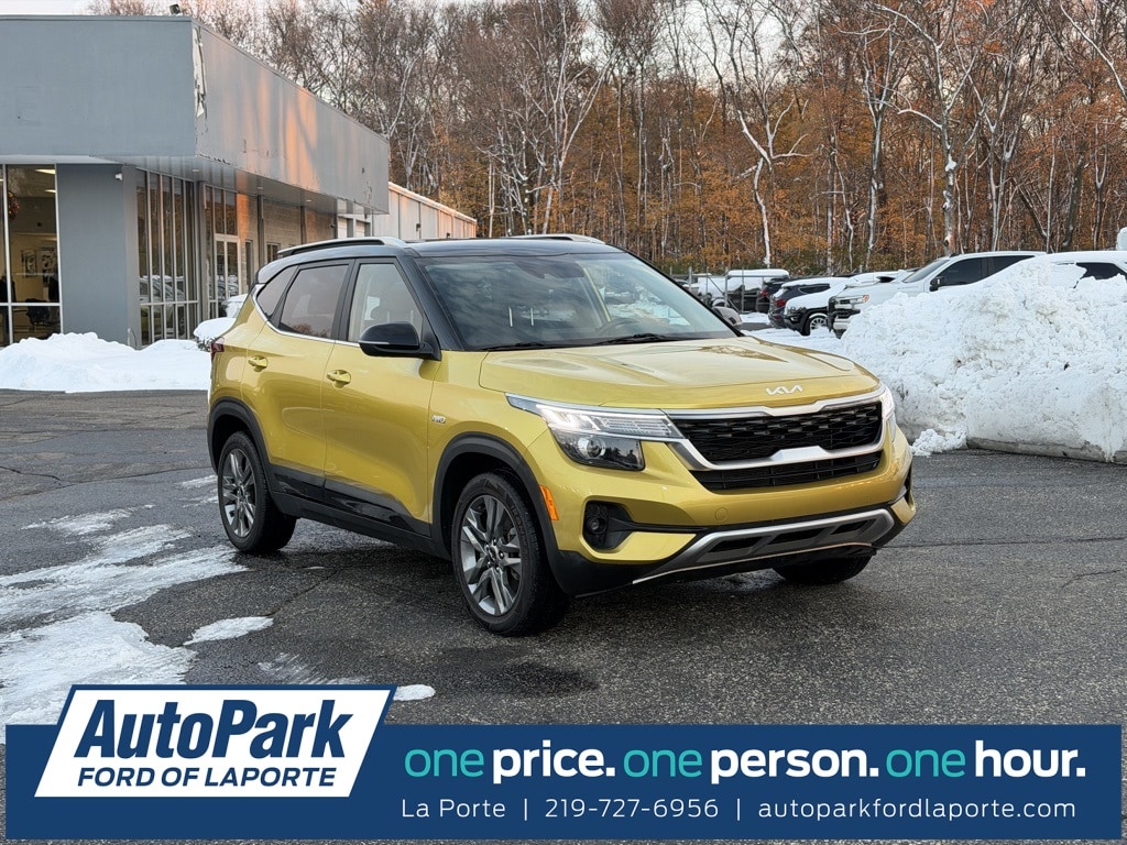 Used 2022 Kia Seltos S SUV