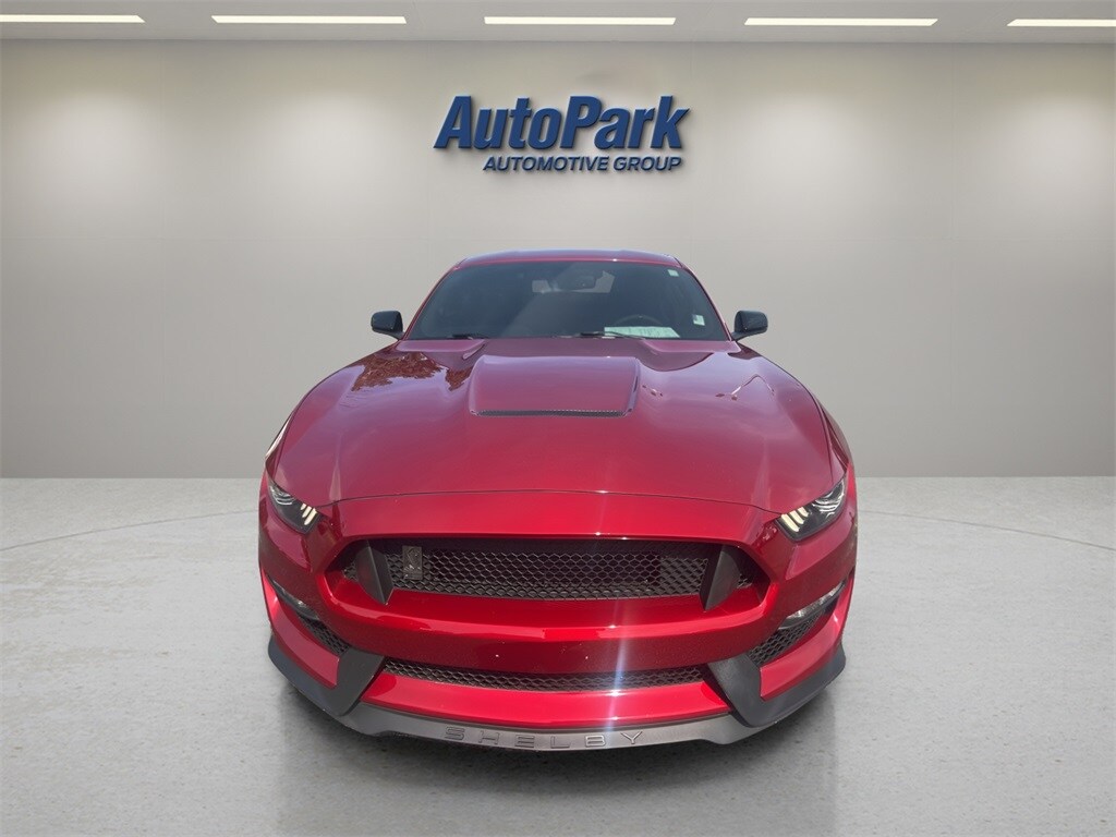 2017 Ford Mustang Shelby GT350 photo 2