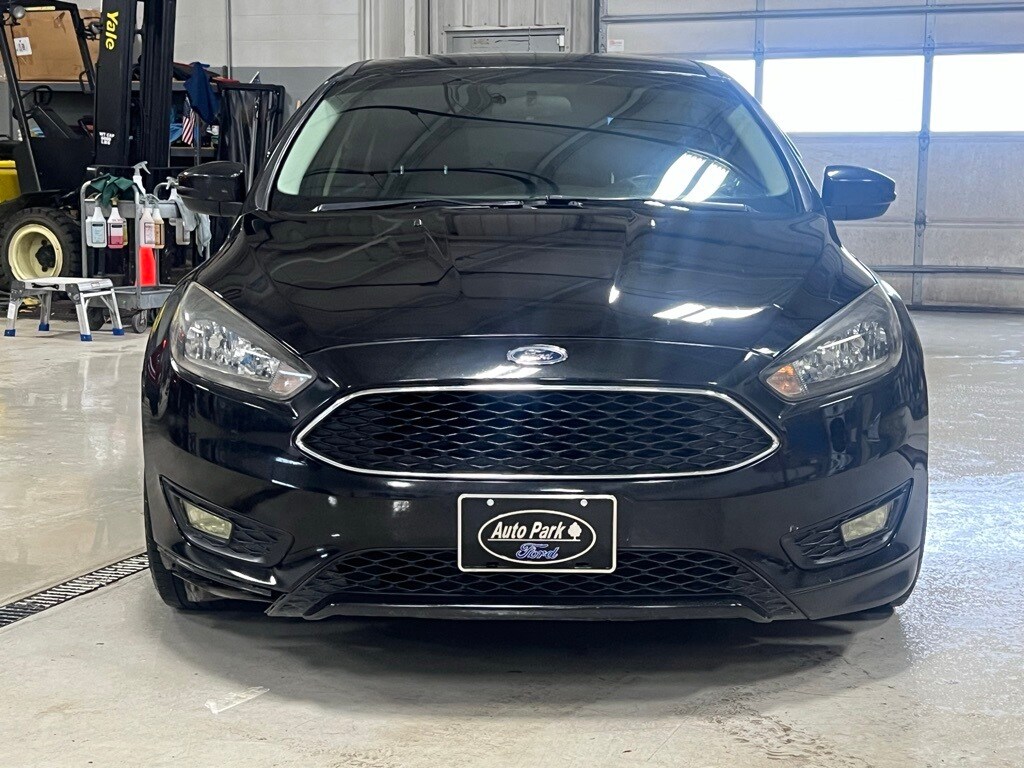 Used 2015 Ford Focus SE Hatchback