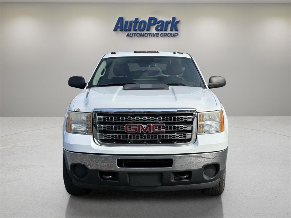 2014 Gmc Sierra SLE photo 2