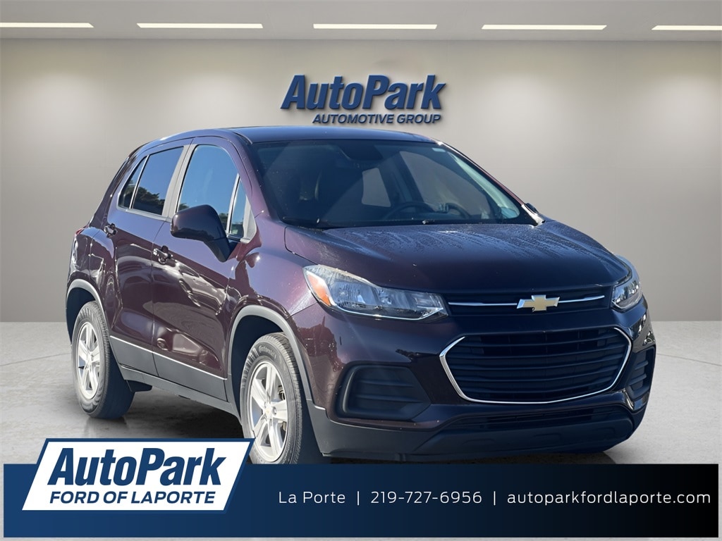 2020 Chevrolet Trax LS's photo