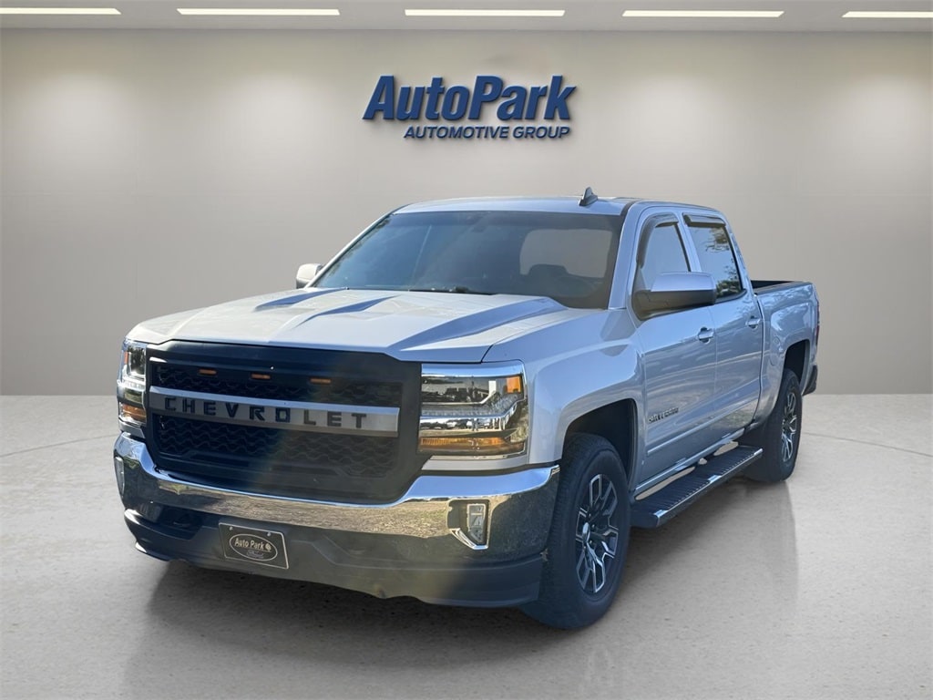 Used 2018 Chevrolet Silverado 1500 LT Truck Crew Cab