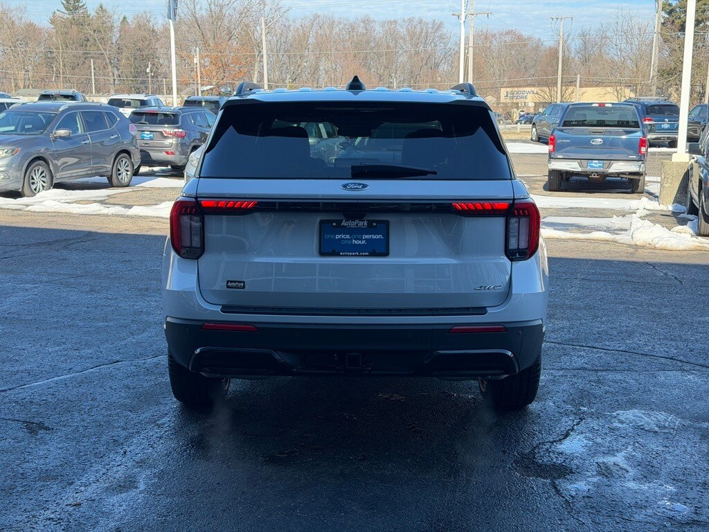 New 2026 Ford Explorer ST-Line SUV