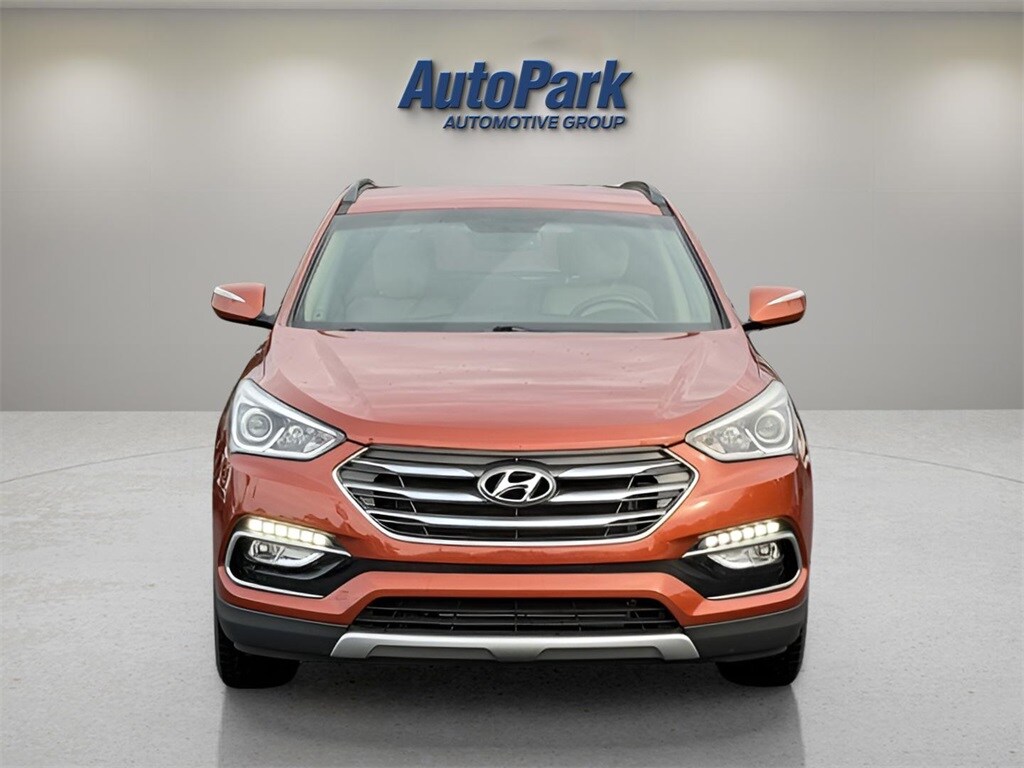 2017 Hyundai Santa Fe Sport Base photo 2