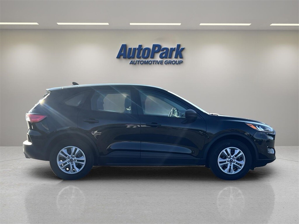 Used 2022 Ford Escape S SUV