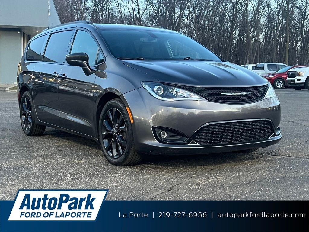 Used 2020 Chrysler Pacifica Touring L Van Passenger Van