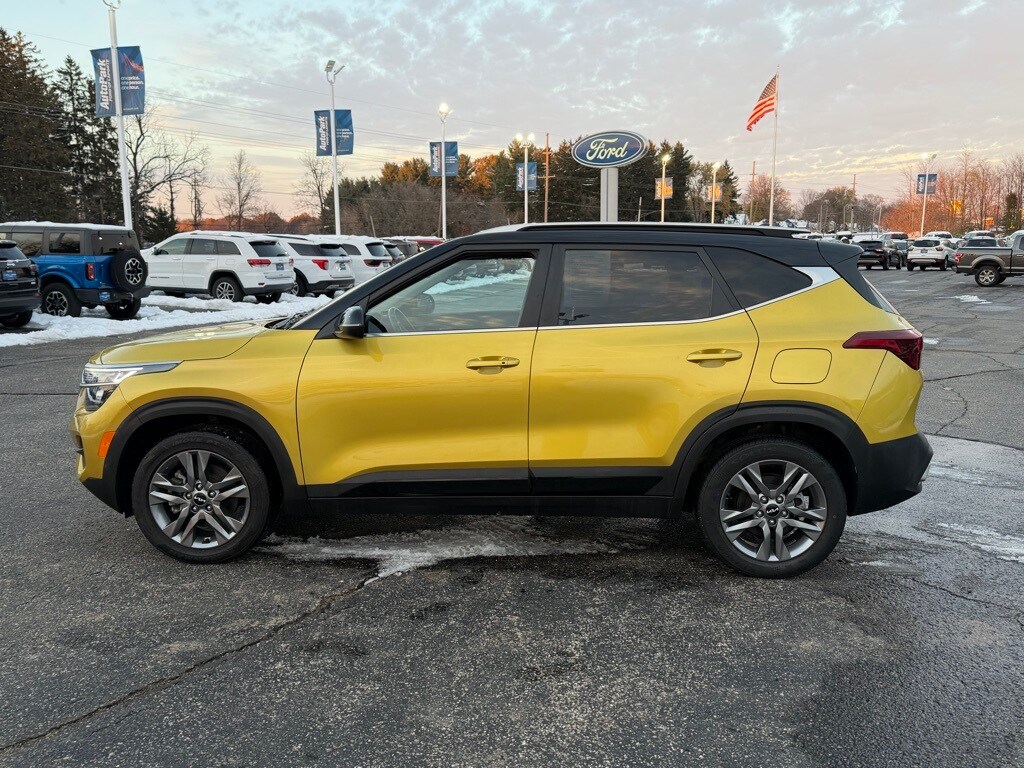 Used 2022 Kia Seltos S SUV