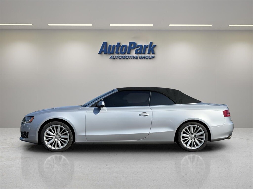 2010 Audi A5 2.0T Premium Cabriolet photo 2