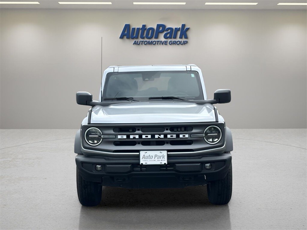 2024 Ford Bronco Big Bend photo 2