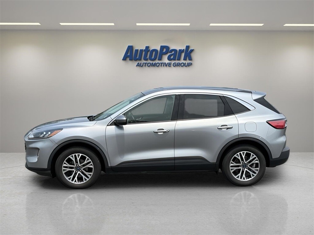 2022 Ford Escape SEL photo 4