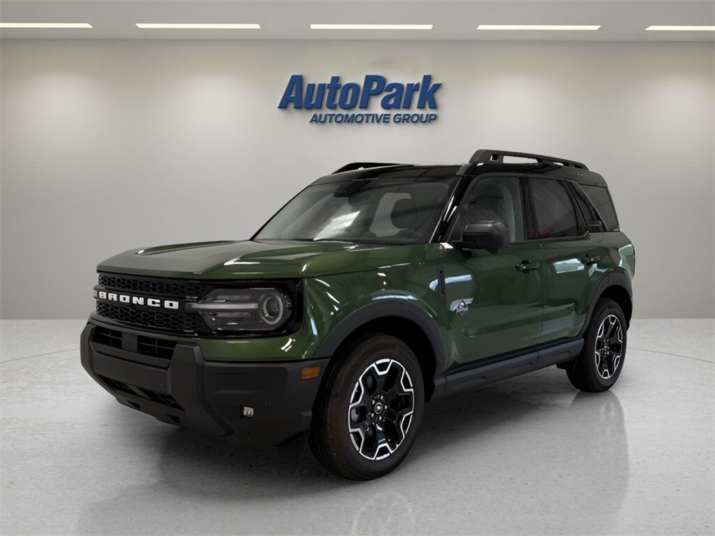 2025 Ford Bronco Sport Outer Banks photo 2