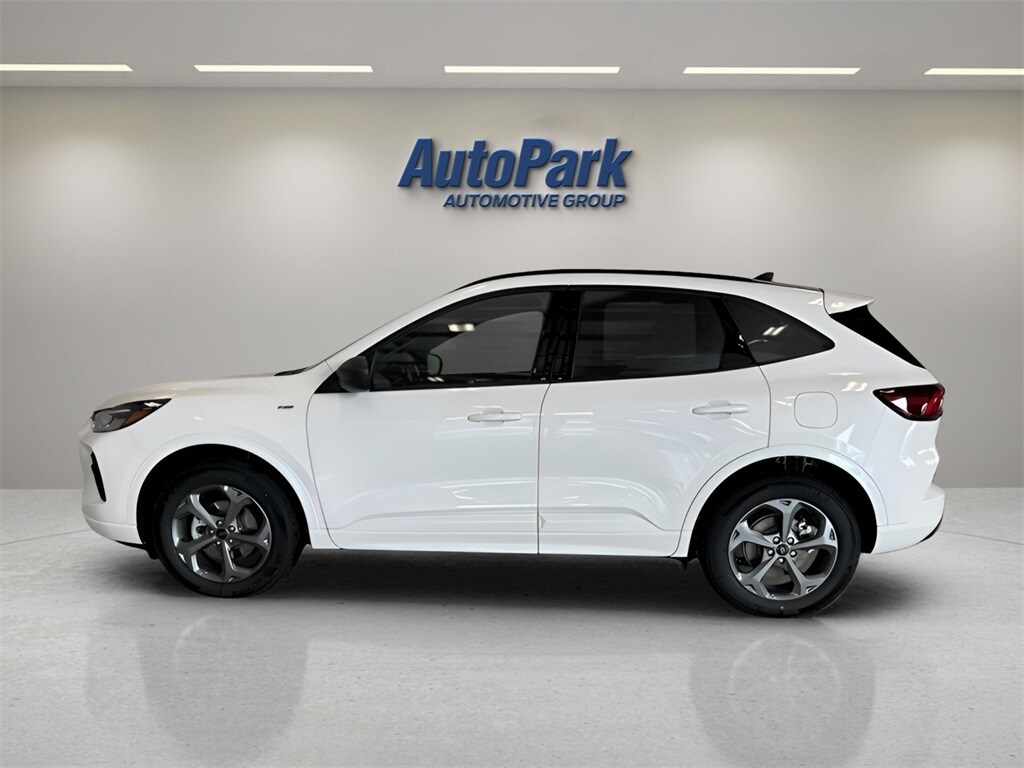 2024 Ford Escape ST-Line photo 3