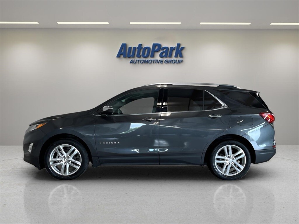 2018 Chevrolet Equinox Premier photo 2