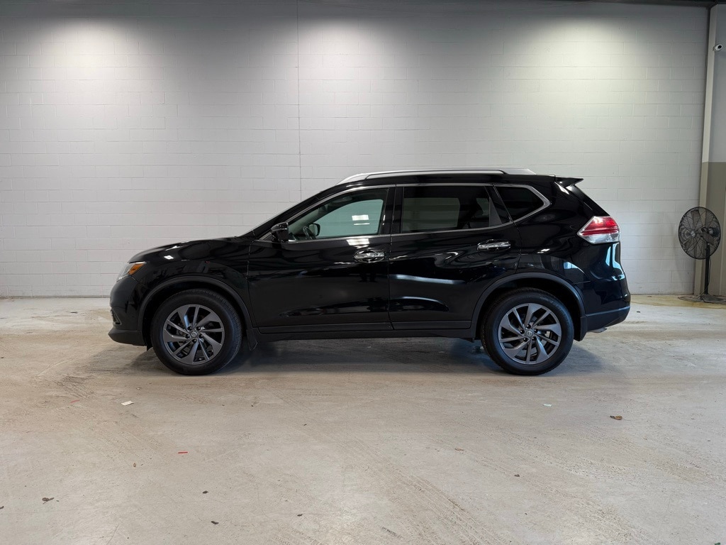 Used 2016 Nissan Rogue SL SUV
