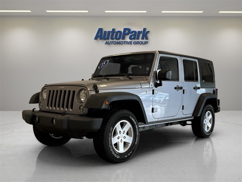 2015 Jeep Wrangler Unlimited Sport photo 2