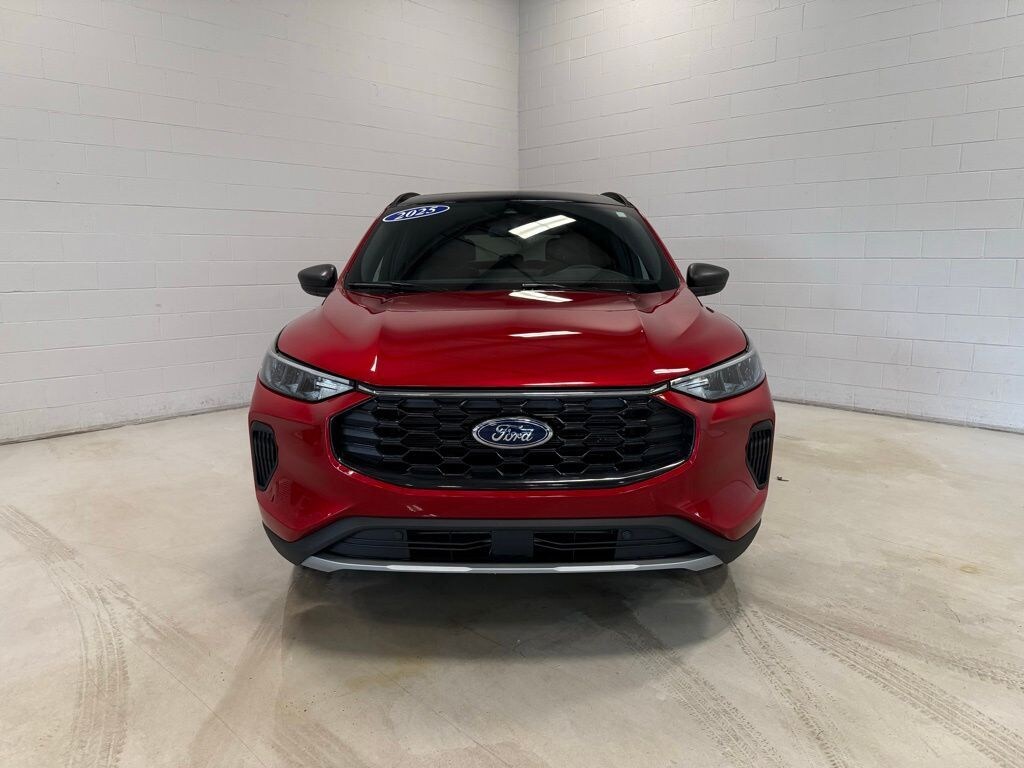 Certified 2025 Ford Escape ST-Line SUV